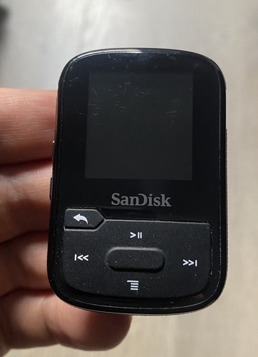 Sandisk mp3 player clip - mp3,